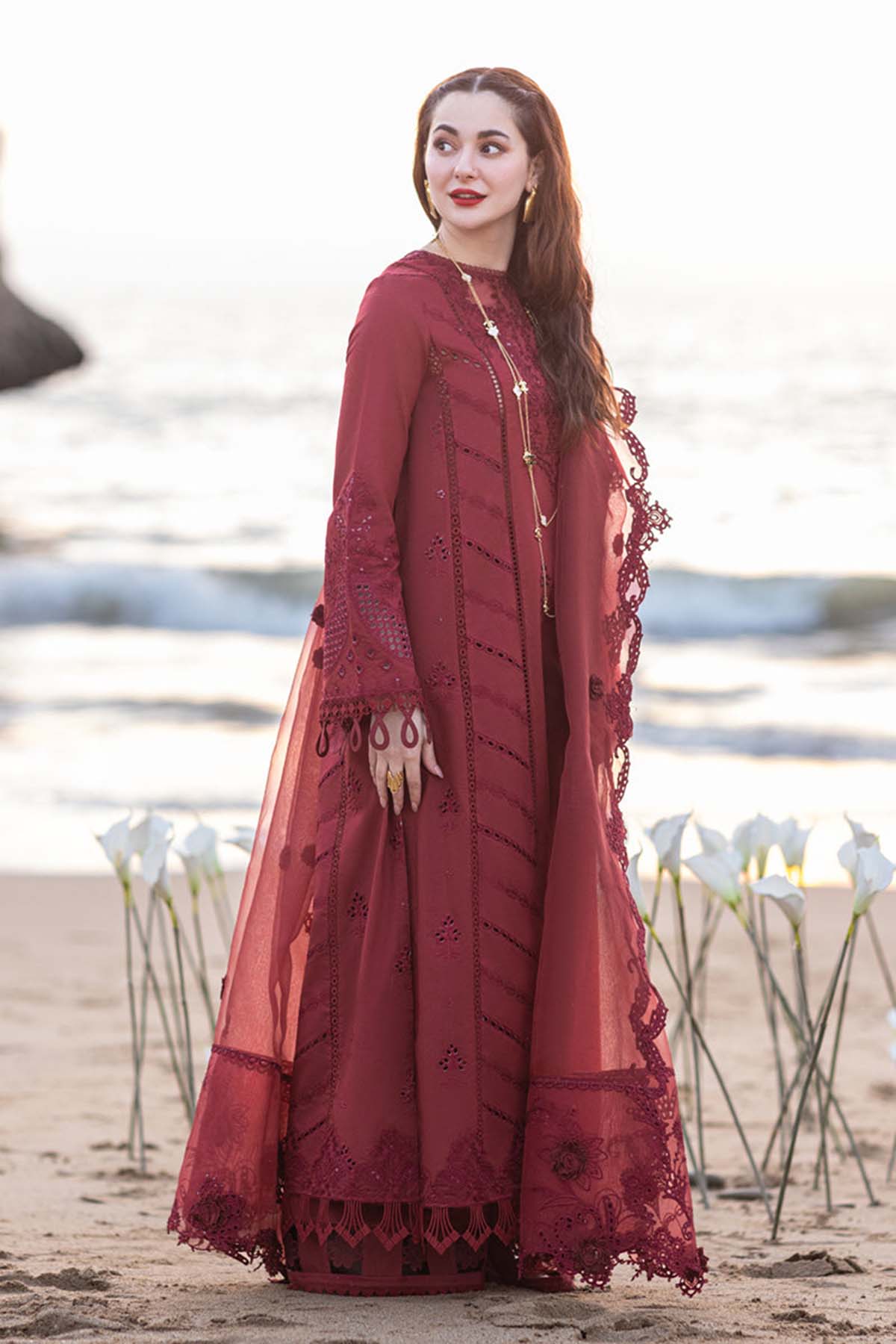 Embroidered Lawn 3 Piece Unstitched Shirt With Khadi Net Embroidered Dupatta-5402