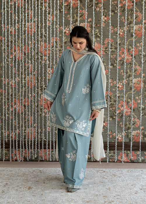 Embroidered Lawn 3 Piece Unstitched With Khadi Net Embroidered Dupatta-5313
