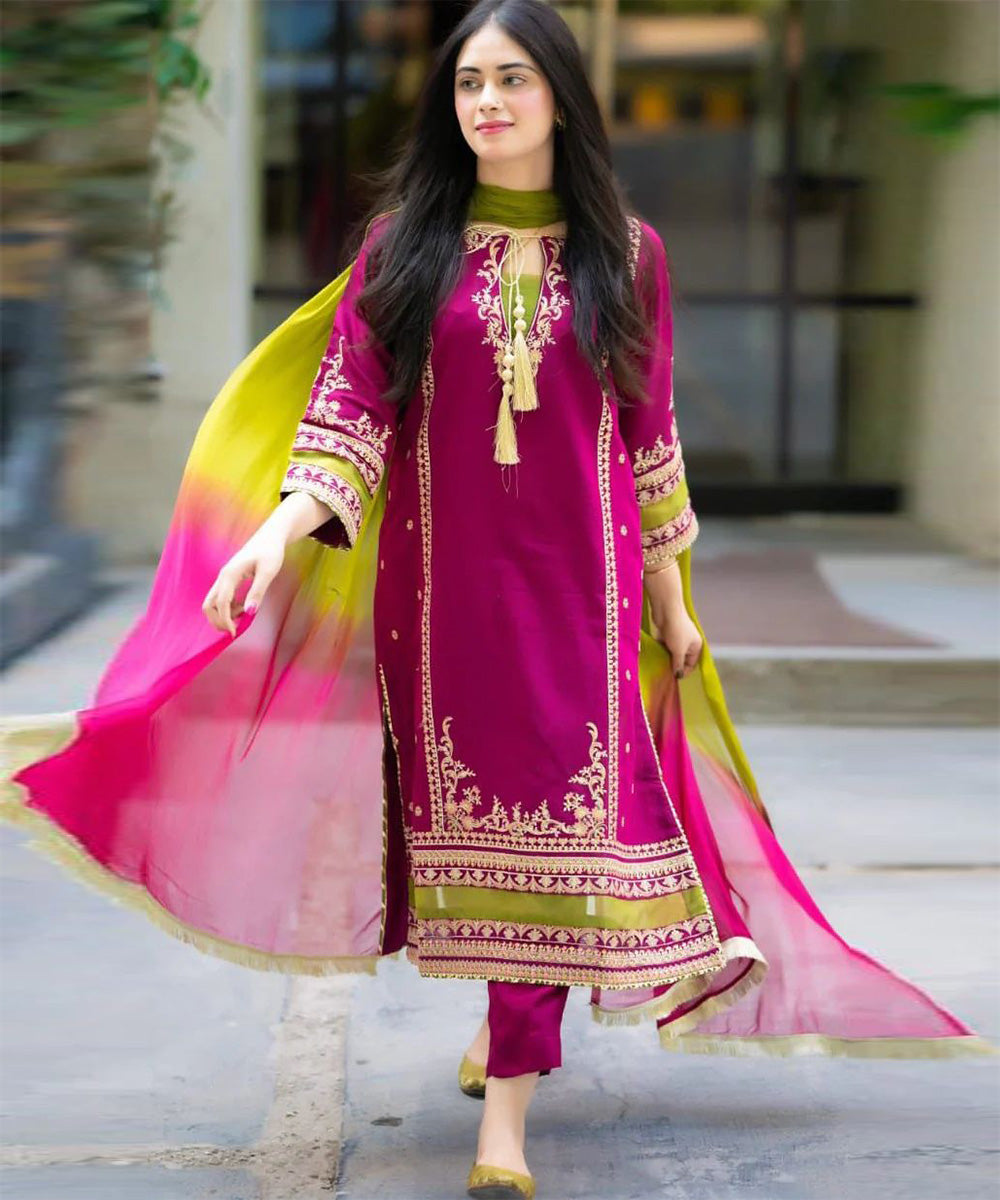Embroidered Lawn 3 Piece Unstitched Shirt With Chiffon Dye N Dye Dupatta-5023