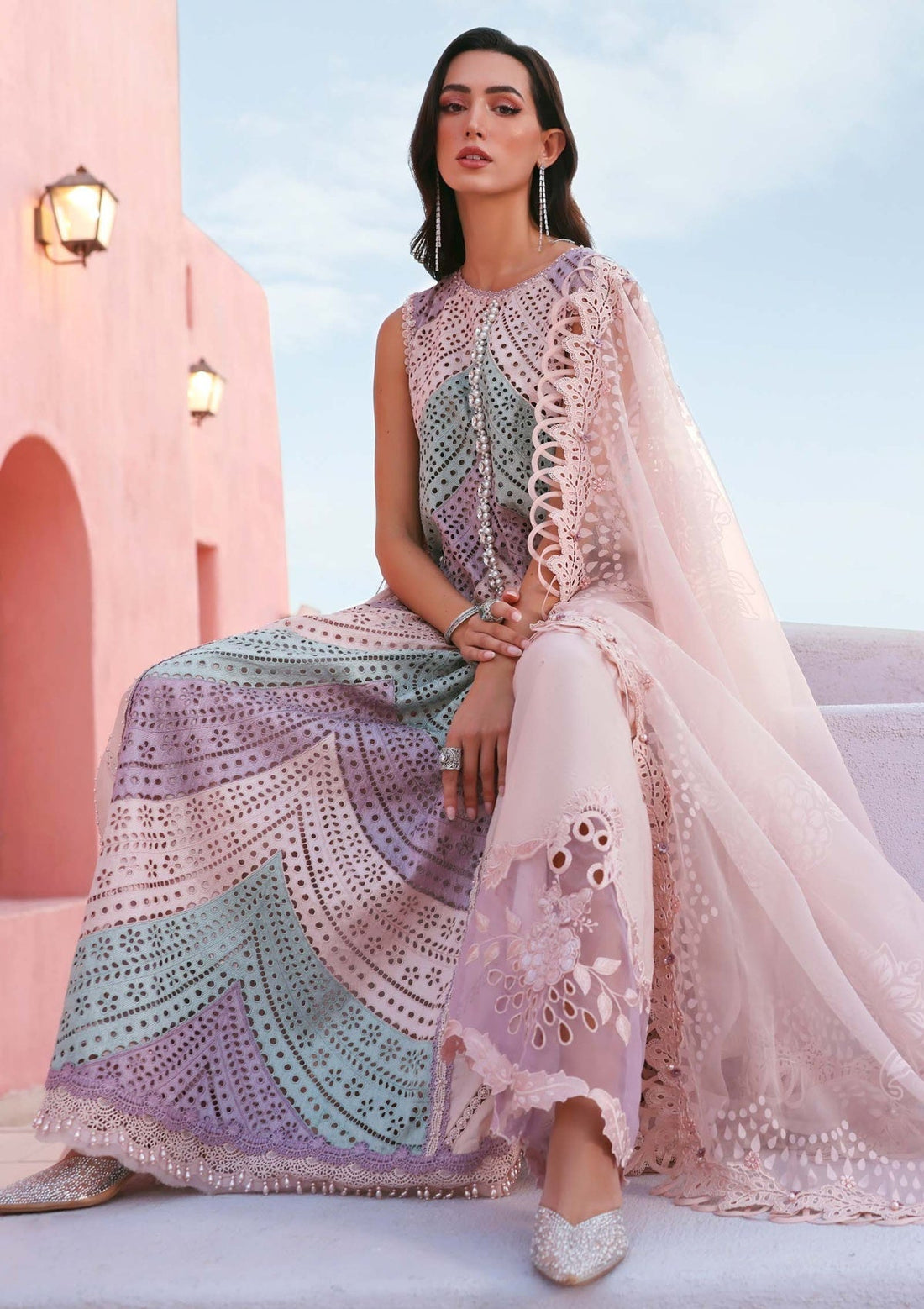 Embroidered Lawn 3 Piece Unstitched With Silk Embroidered Dupatta-5296