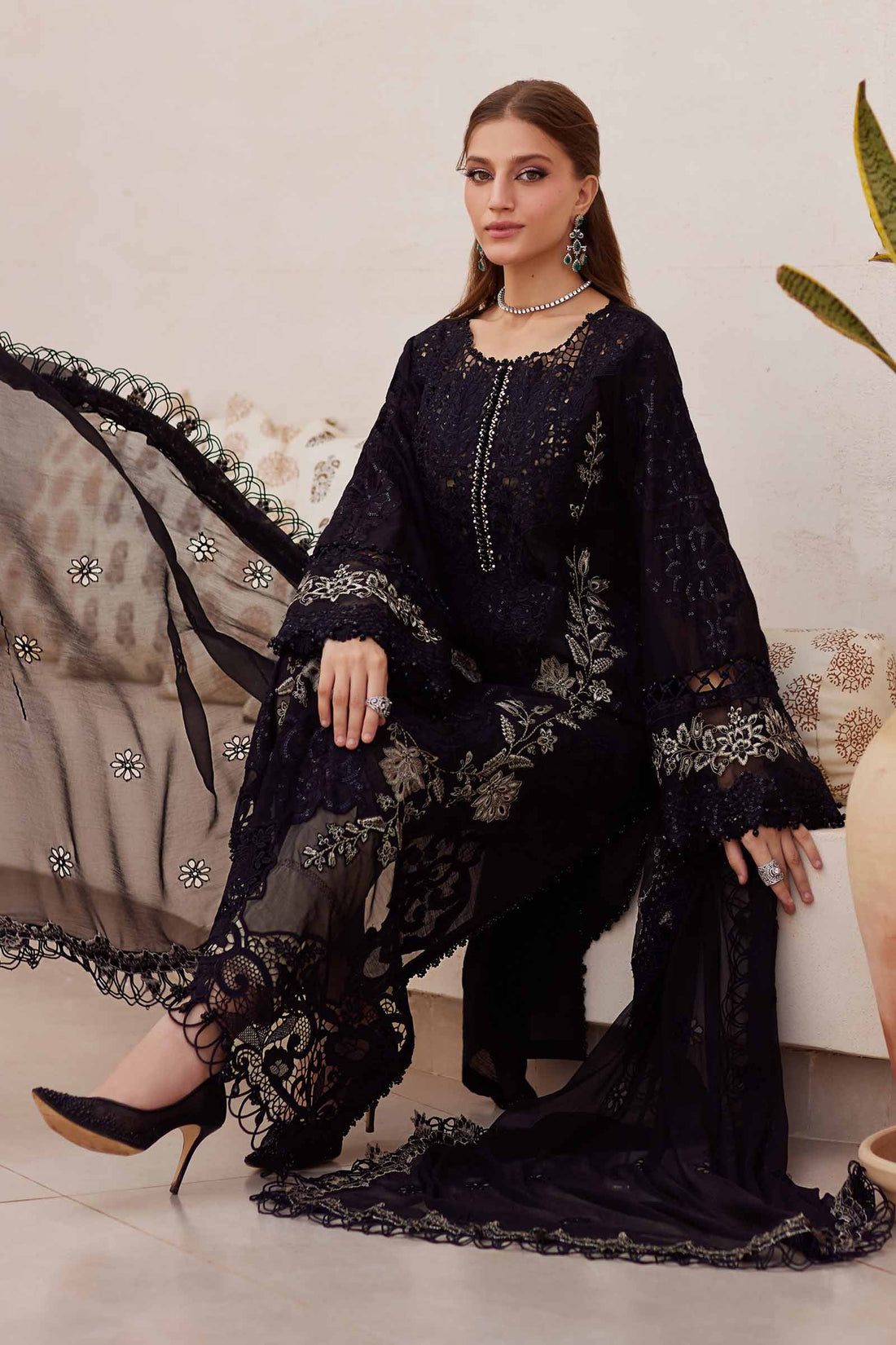 Embroidered Lawn 3 Piece Unstitched Shirt With Khadi Net Embroidered Dupatta-5314