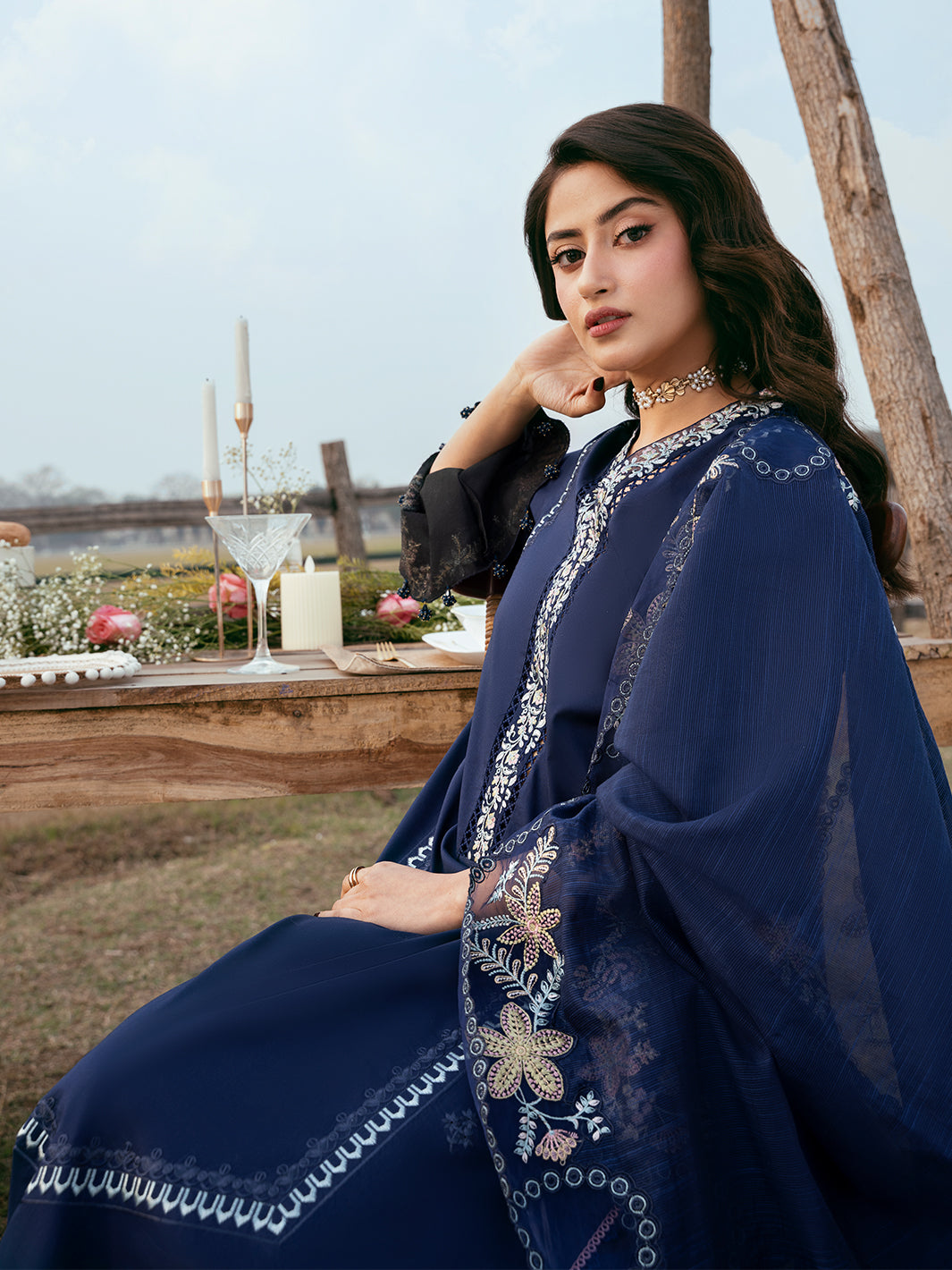 Embroidered Lawn 3 Piece Unstitched With Organza Embroidered Dupatta-5270