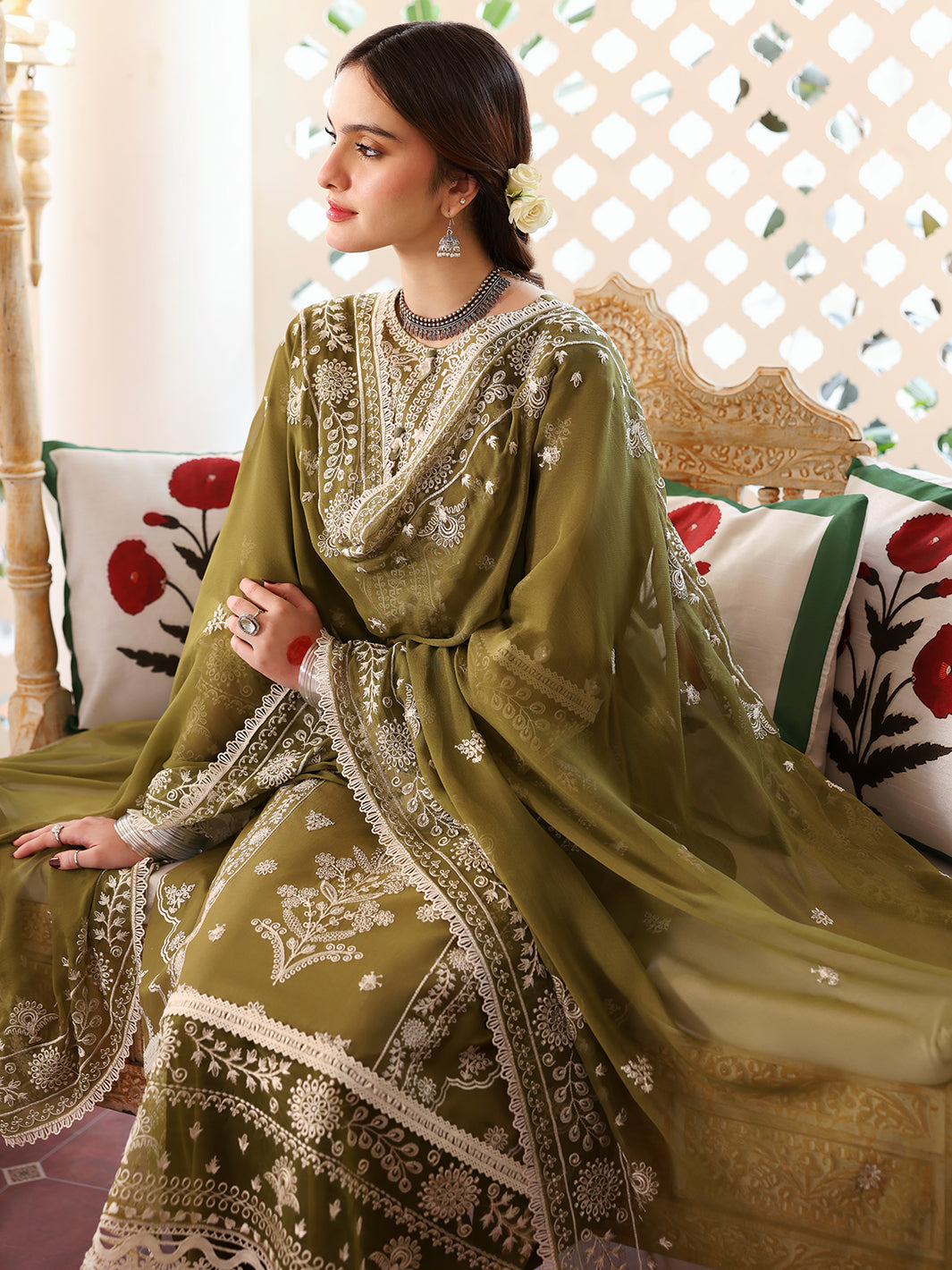 Embroidered Lawn 3 Piece Unstitched Shirt With Organza Embroidered Dupatta-5211